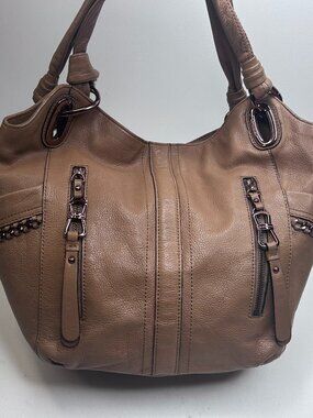 B Makowsky Large Light Brown Leather Shoulder Bag w/Copper Tone Hardware